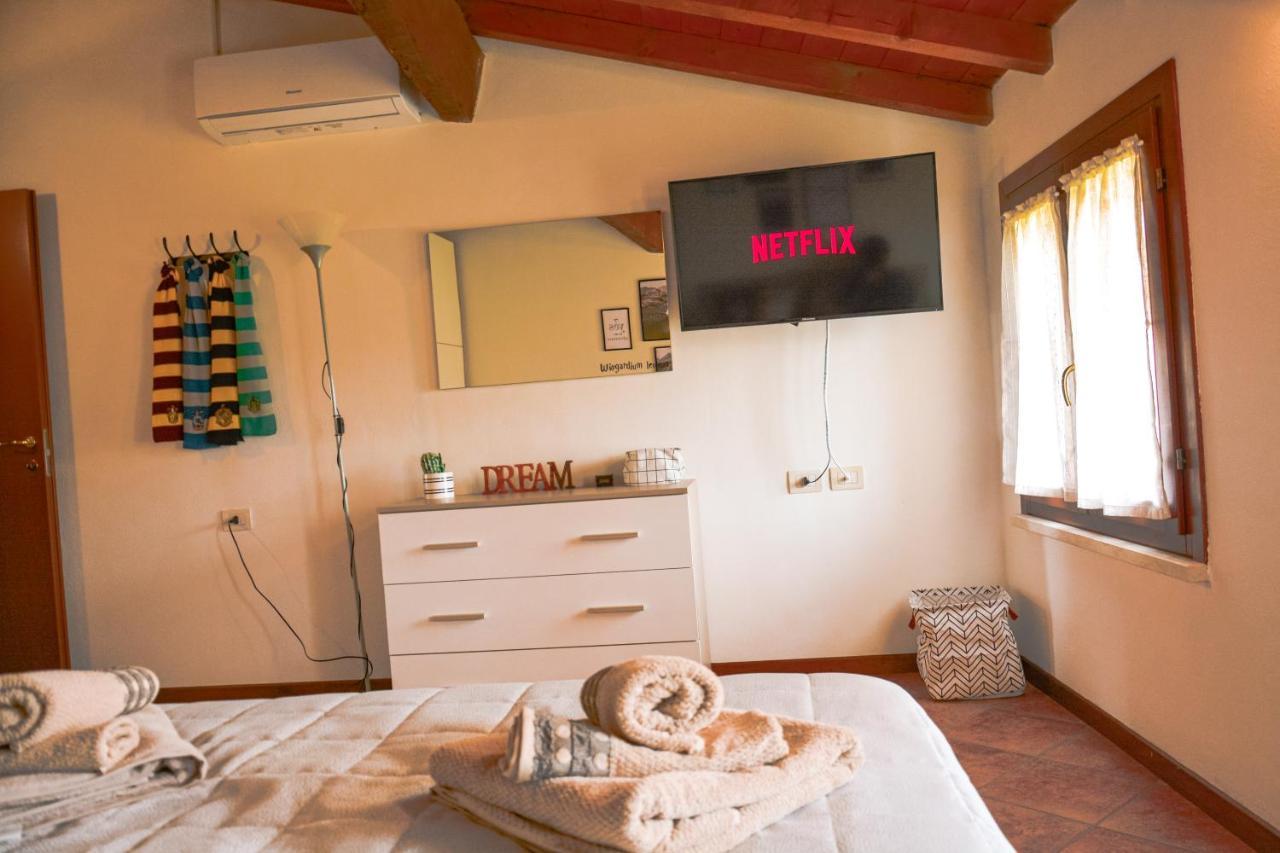 Il Paiolo Magico Apartment Valeggio sul Mincio Bagian luar foto